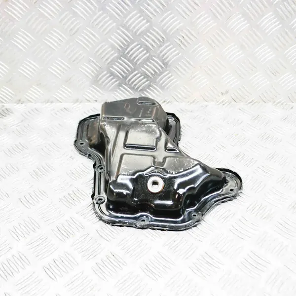 Oljetank Nissan Qashqai 1.3 DIG-T HR13 OEM 111113203R image 2