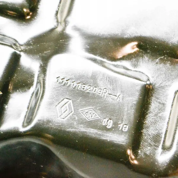 Oljetank Nissan Qashqai 1.3 DIG-T HR13 OEM 111113203R image 7