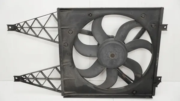 Koelventilator OEM 360206182 voor Skoda Fabia II 1.9 TDI image 4
