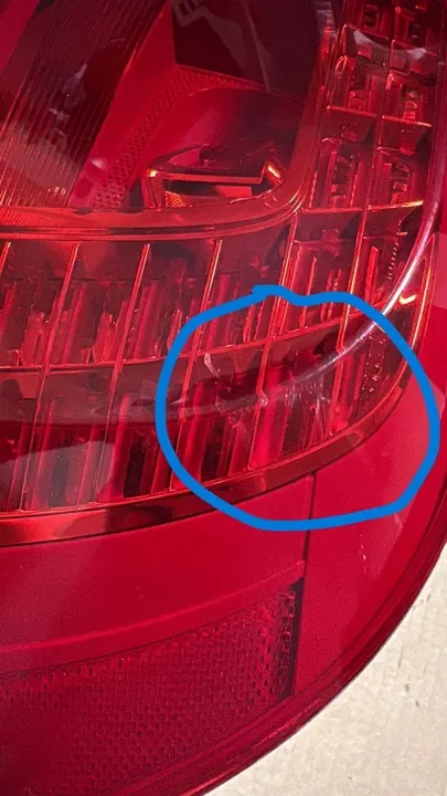 Volkswagen TOUAREG 7P Rear Right LED Tail Light 7P6945208A image 10