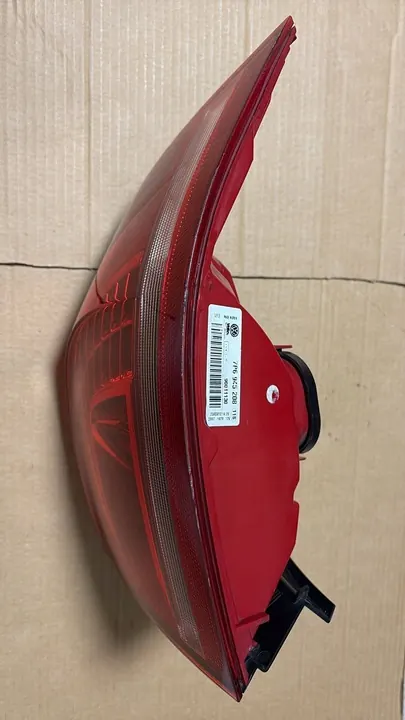 Volkswagen TOUAREG 7P Rear Right LED Tail Light 7P6945208A image 7