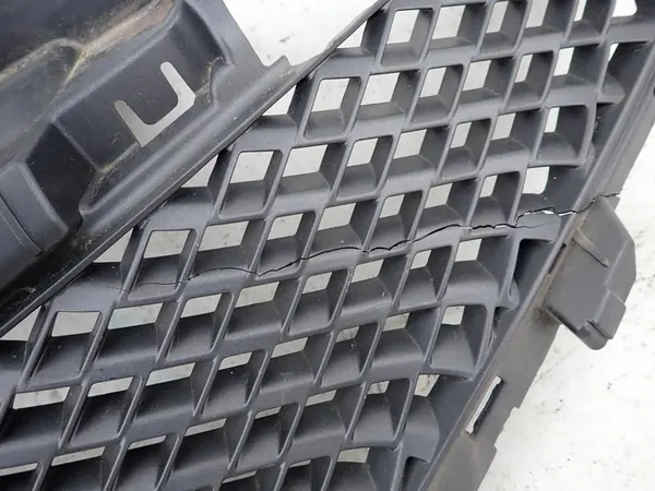 Griglia anteriore Nissan Note II, usata, OE 623103VU0A image 5