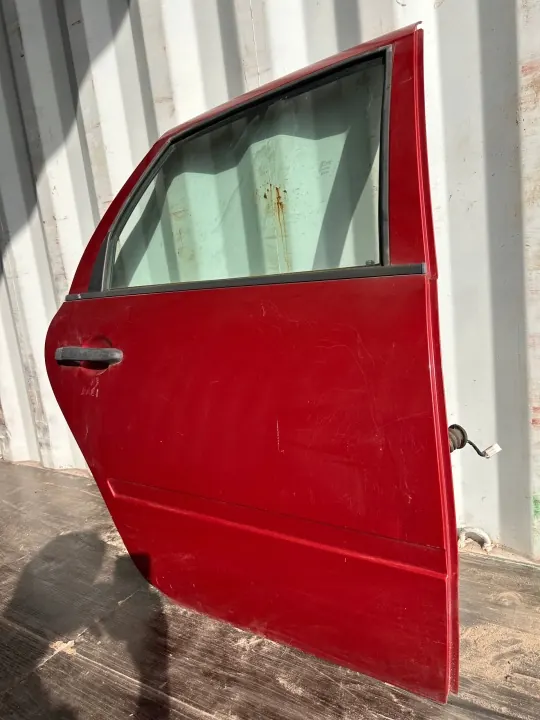 OEM 104 Rechte Hintertür für Lada Kalina image 3