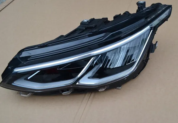 Farol dianteiro esquerdo LED VW Golf VIII 5H1941005B 5H1941029C image 4