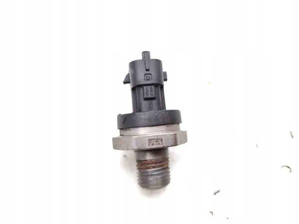 Sensor Temperatura Refrigerante Ford Transit 2.0 EcoBlue 2017 image 7