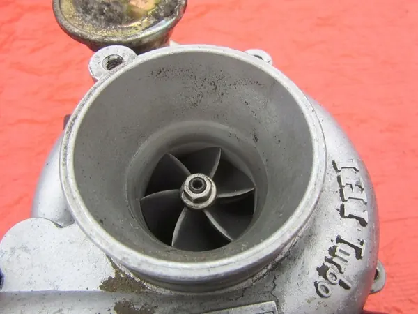 Turbocompresor JEEP CHEROKEE LIBERTY KJ 2.5 CRD OEM 35242096F image 4