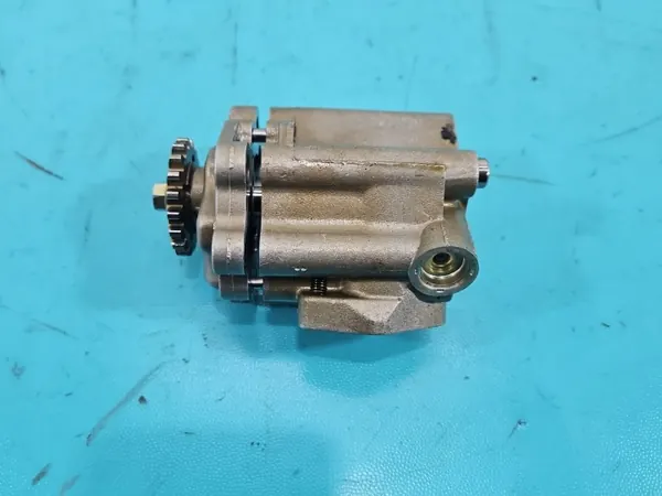 Gebruikte oliepomp OEM F2GE-6600-AA Ford Edge II image 2