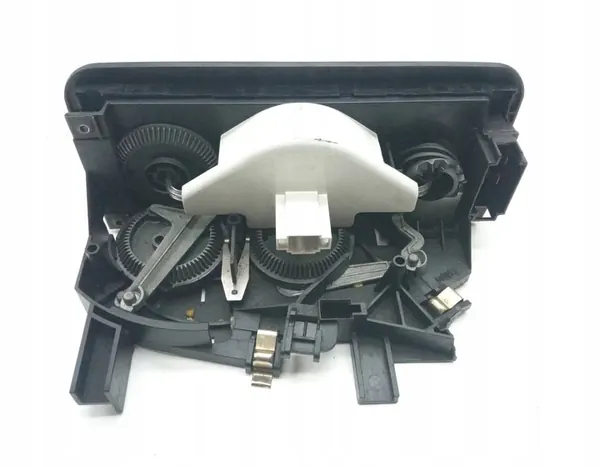 VW VENTO 1.9 TD Klimasteuergerät 1H5819075A image 3
