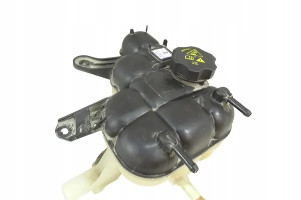 Dodge OE 68244088AA Kühlmittelbehälter image 4