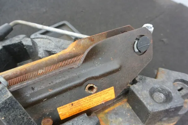 OEM 7L0011031E Autonostokorjaussarja Audi Q7 4L image 7