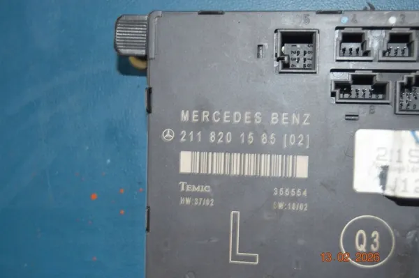 Module de porte Mercedes-Benz OE 2118201585 - Occasion image 4
