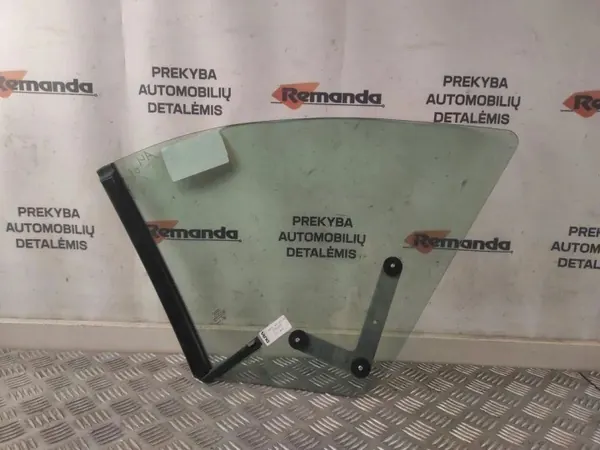 Ventana trasera derecha Audi OE 8H0845300 usado image 5
