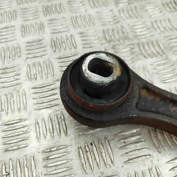 Dodge Charger 2006 Braccio di controllo anteriore destro OEM image 6