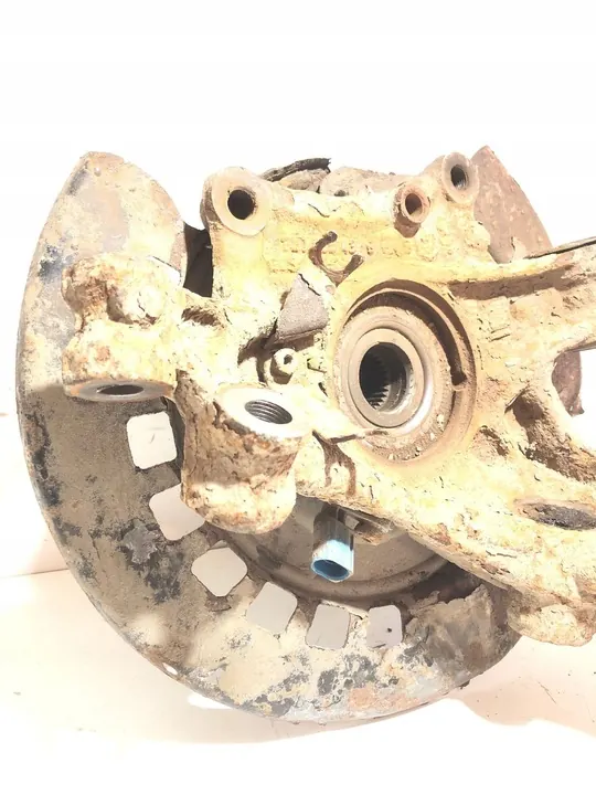 Mozzo ruota posteriore lato sinistro Volkswagen Touareg I 7L0505435B image 2