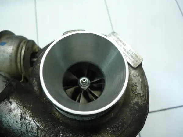 Renault OE Turbo OEM H8200638766 Qashqai 2.0DCI:lle image 4