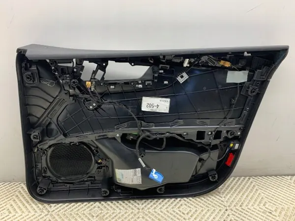 OEM 8W8867133 Vasen Etuoven Verhoilu Audi A5 F5 image 3
