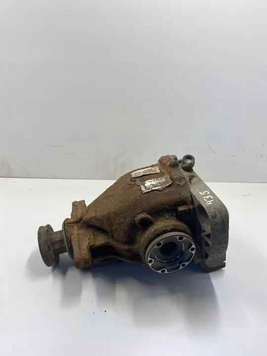 Taka tasauspyörästö BMW 7 E65 E66 364 OEM image 2