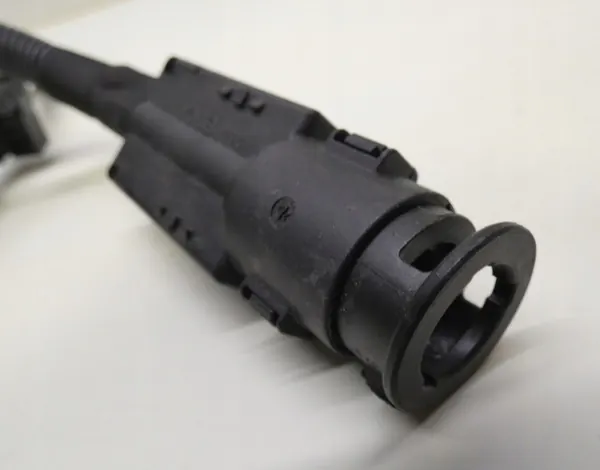 Audi AdBlue-slang OEM 4M4131962C - Gebruikt image 3