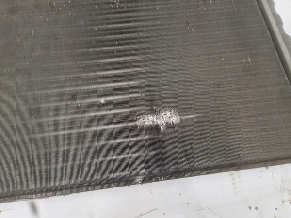 VW GOLF II Vattensradiator Kylsystem 191121253B image 7