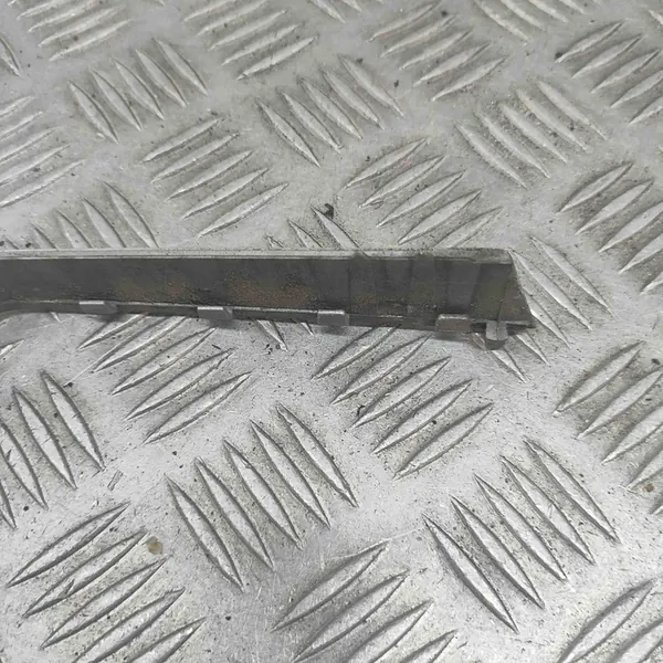 Mercedes-Benz E W124 1995 Pièces de Carrosserie OEM A1248100879 image 5