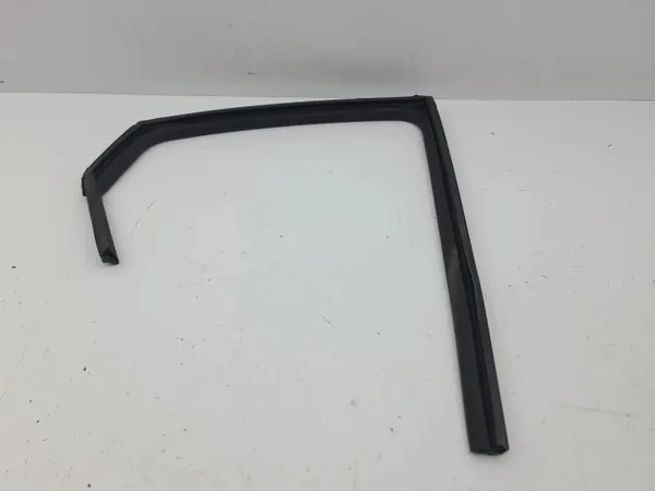 Junta puerta trasera KIA Ceed 2020 OEM AMD176533 image 5