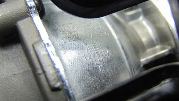 Farol Halógeno Esquerdo Kia Ceed II 12-17 OEM 92201A2300 image 4