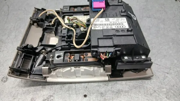 OEM 4E0907135A Inredningsljus för Audi A8 D3 2002-2009 image 8