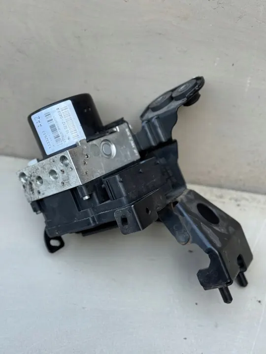 Bomba ABS Opel Astra J OEM 13332613 Usada image 2