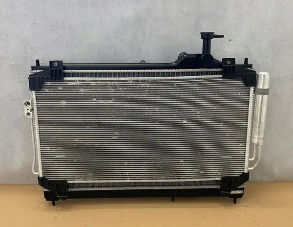 Conjunto de radiadores Mitsubishi Outlander 12-21 MITS152 image 2