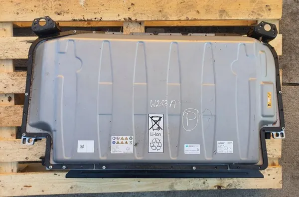 Begagnad drivbatteri OEM A2053403800 för Mercedes image 2
