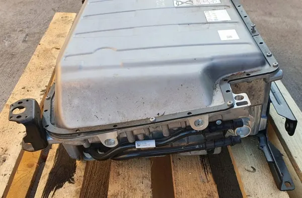 Begagnad drivbatteri OEM A2053403800 för Mercedes image 8