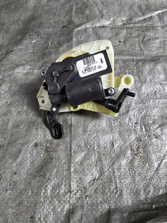 OEM 5Q0907511A Heizungsaktuator für Audi A3 8V image 2