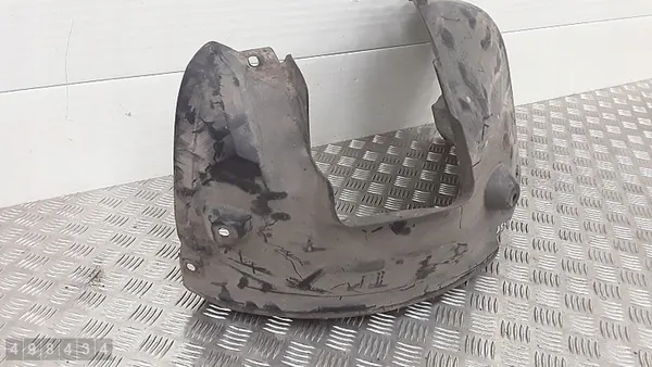 2010 BMW 1 Series E87 Arch Insert 51717059371 image 2