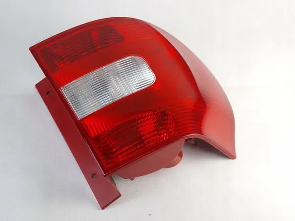 Lámpara Esquina Trasera Skoda Yeti Pre-Facelift Izquierda 5L0945111 image 4