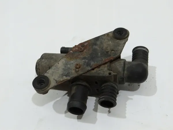 Waterklep OEM 6911797 voor BMW E60 E61 image 3