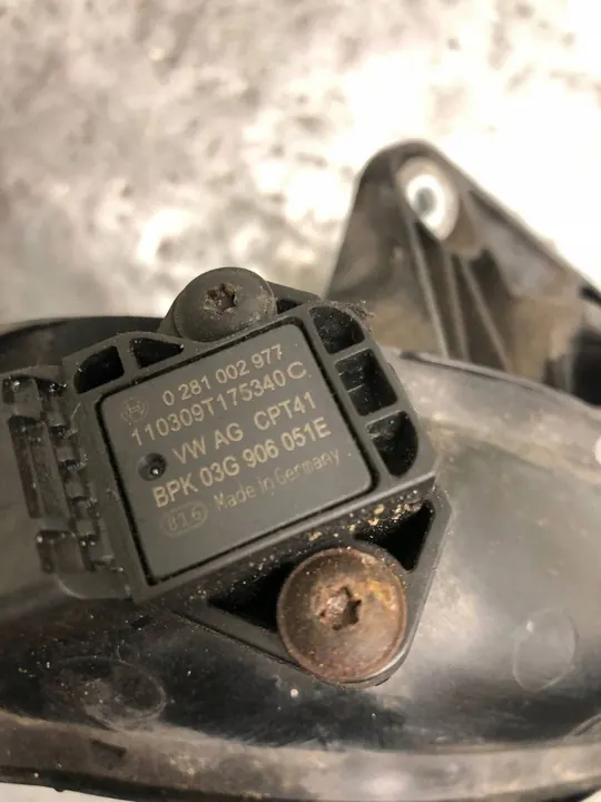 Audi Q5 SQ5 Intercooler-Rohr image 4