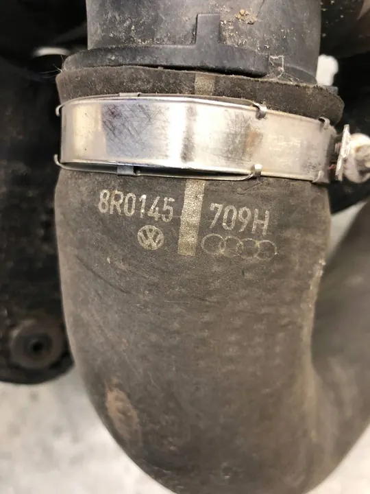 Audi Q5 SQ5 Intercooler-Rohr image 6