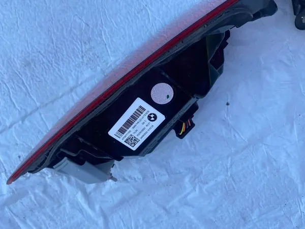 BMW X1 F48 LCI Luz LED Trasera Izquierda OEM 63217477713 image 7