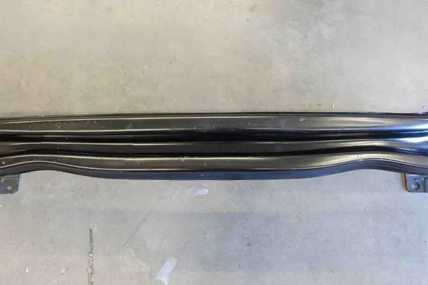 Poutre de pare-chocs arrière VW TIGUAN 2017 5NA807585 image 3