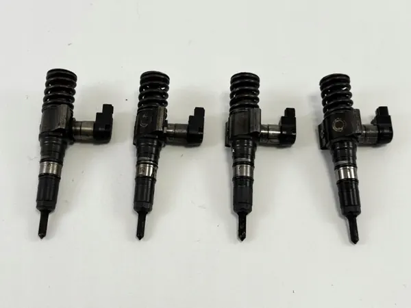 Pompe d'injection OEM 03g130073d pour VW 2.0 TDI image 2