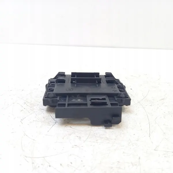 Peça Motor BMW OEM 12527591981 - Usado image 5