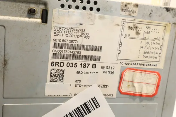 Radio OEM 6RD035187B pour Seat Leon II 1.9TDI image 8