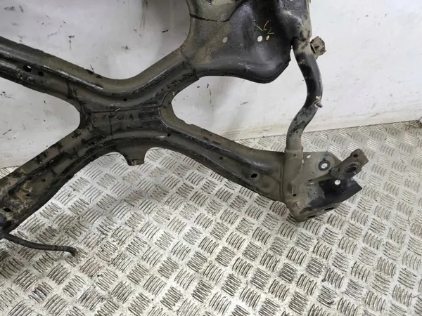 Cadre avant Audi A5 2017 OEM AMD132174 image 3
