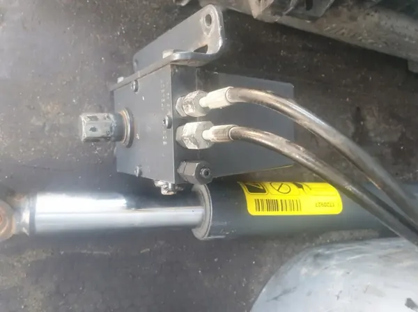 Actuador + Bomba Cabina Scania OEM 1794907, 1720927 image 4