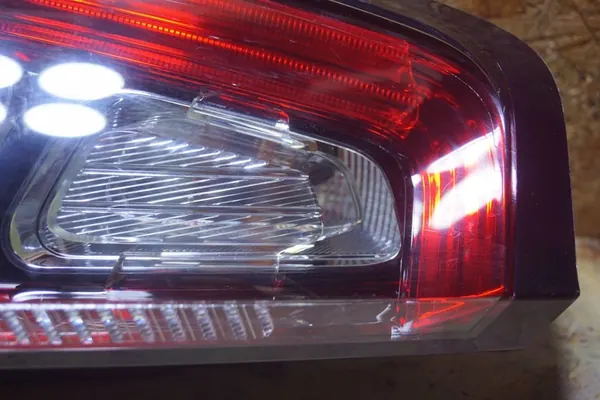 Fiat OE 51927095 conjunto de lámpara trasera image 9