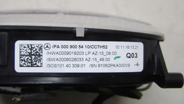 Mercedes W213 S213 interieurverlichting OEM A0009005410 image 5