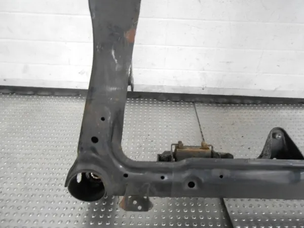 OEM 4x4OE002765 etuakseli Nissan Maximalla image 7