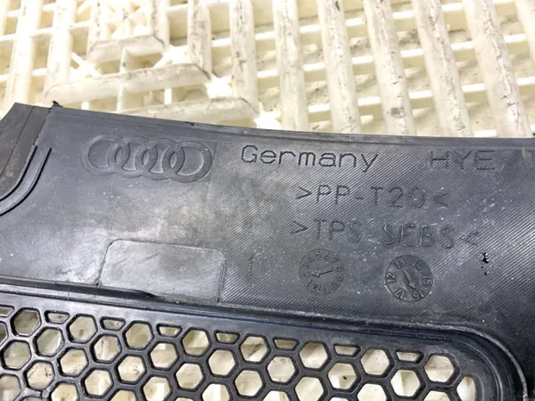 OEM LORK-967-120618 Frontscheibenabdeckung für Audi A3 8V image 3
