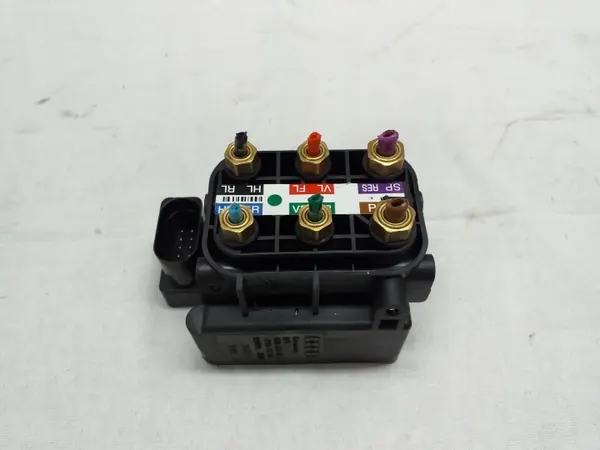 Audi Pneumatische klepenset OEM 4H0616013A Gebruikt image 2
