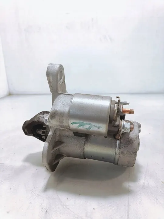 Motor de arranque Nissan Juke I F15 2016 23300EN21C image 3